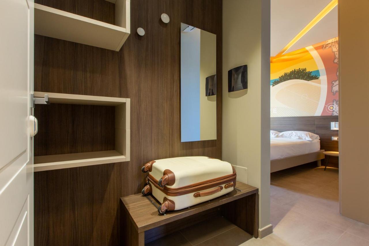 קליארי Arkadia Rooms & Apartments מראה חיצוני תמונה