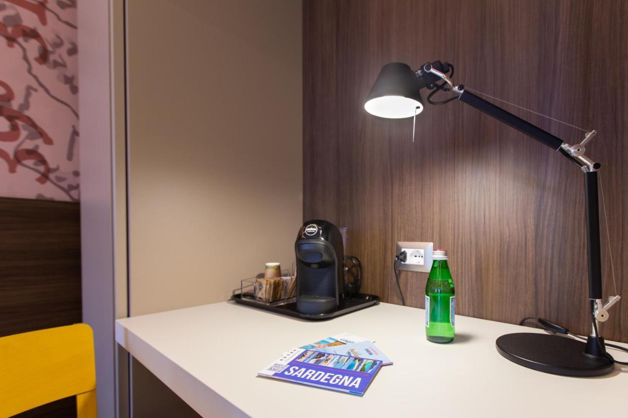 קליארי Arkadia Rooms & Apartments מראה חיצוני תמונה