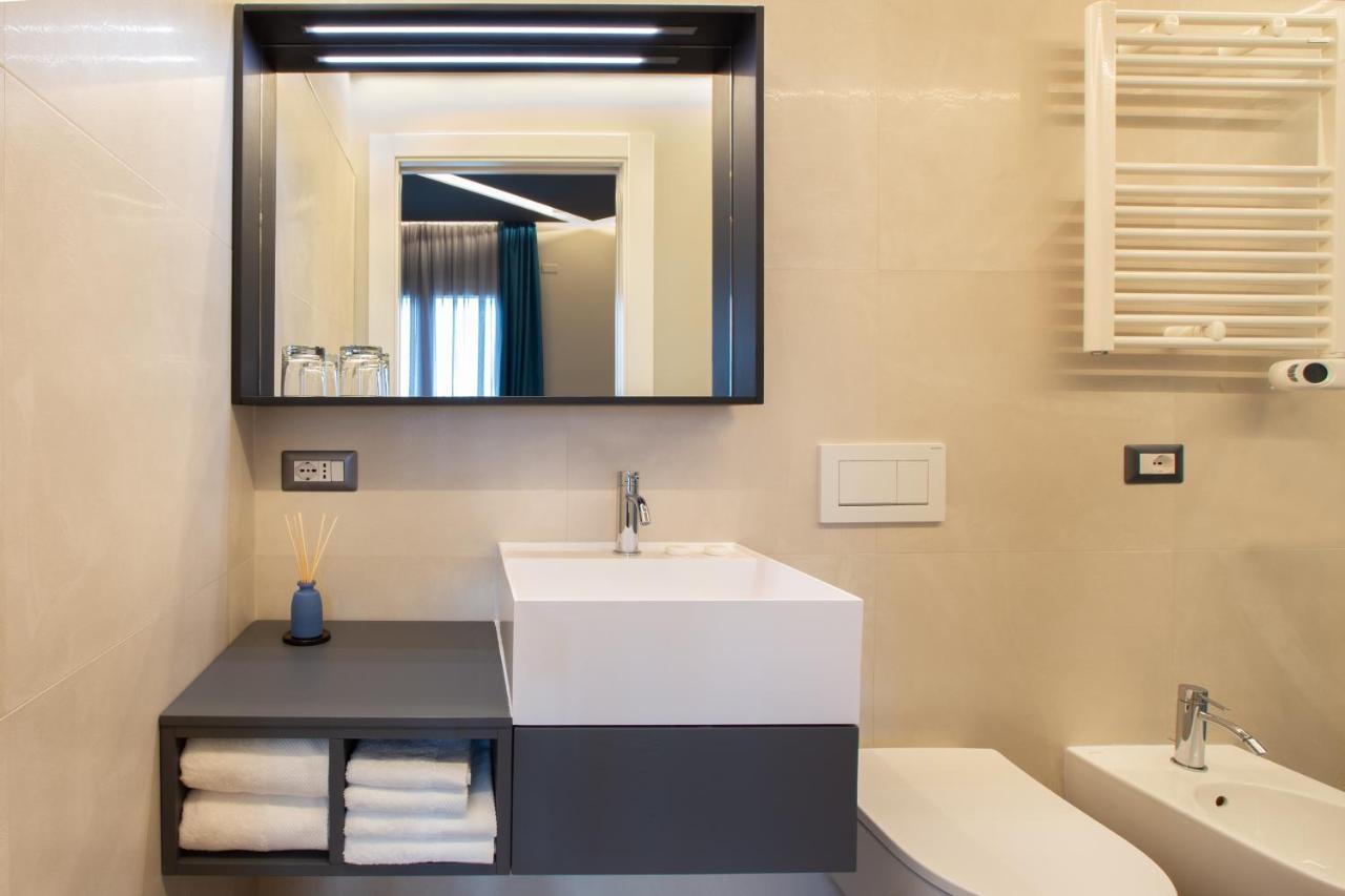 קליארי Arkadia Rooms & Apartments מראה חיצוני תמונה