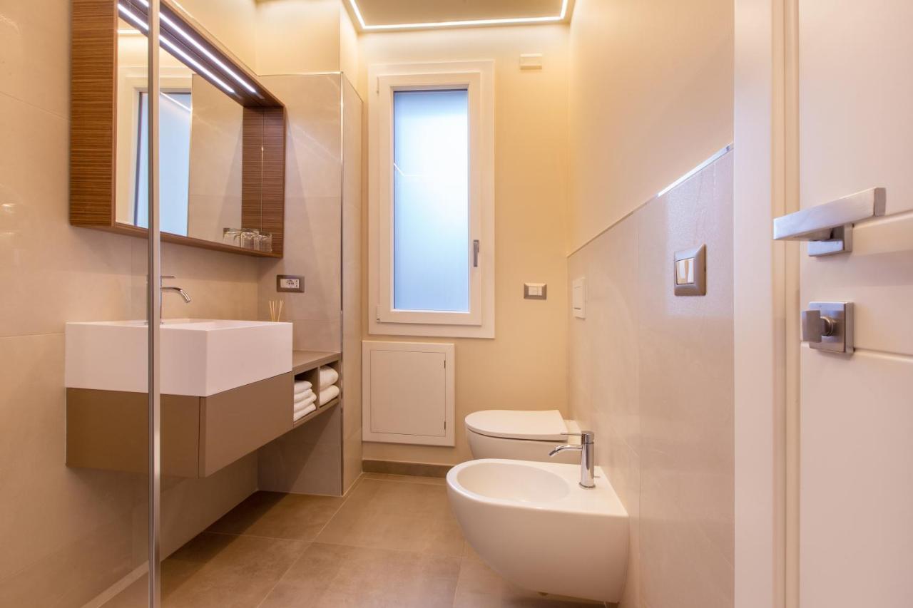 קליארי Arkadia Rooms & Apartments מראה חיצוני תמונה